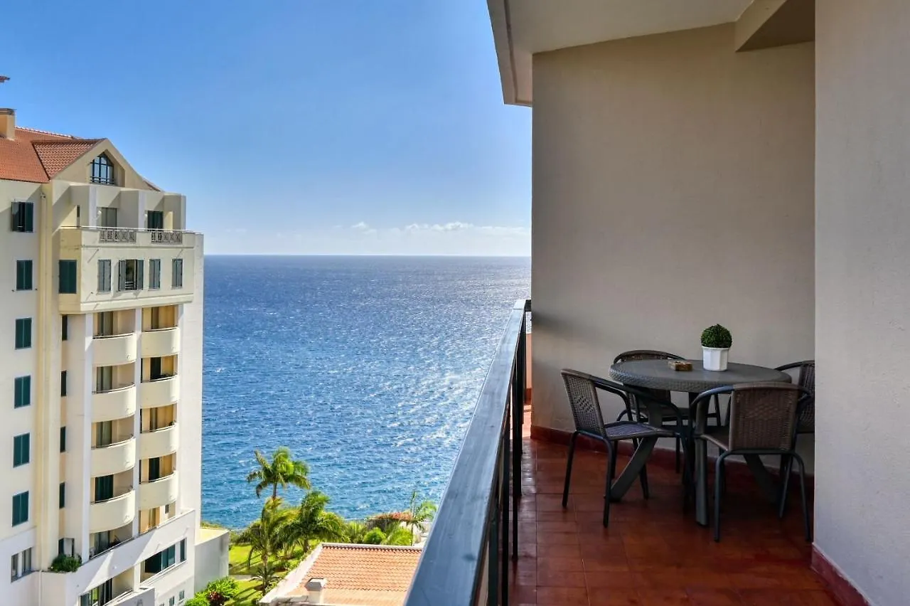 Blue View, A Home In Madeira location